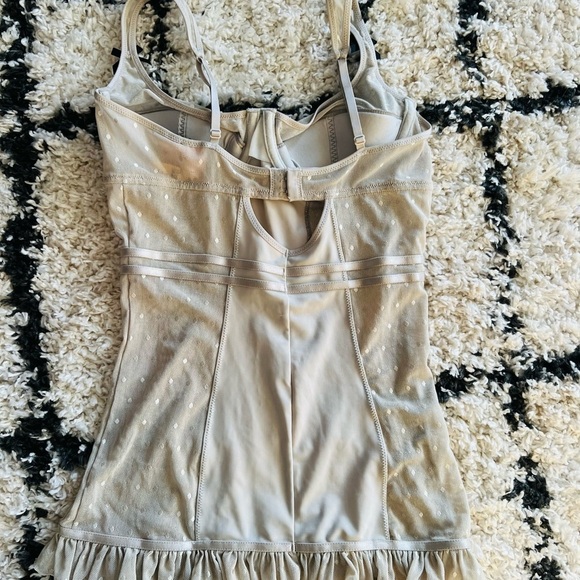 NWT Victoria Secret Lingerie Size 34C - Picture 7 of 11